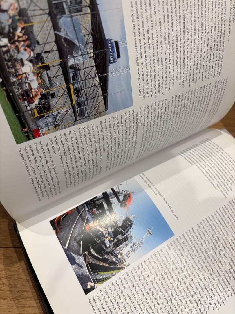 U2 大型本　U2 SHOW 洋書　U2 BY U2 日本語　舞台　芸術