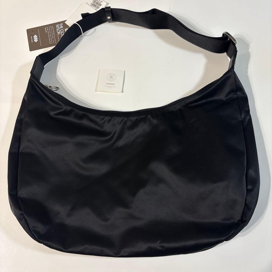 新品ラシット今期 A4入るラウンドビッグショルダーバッグ