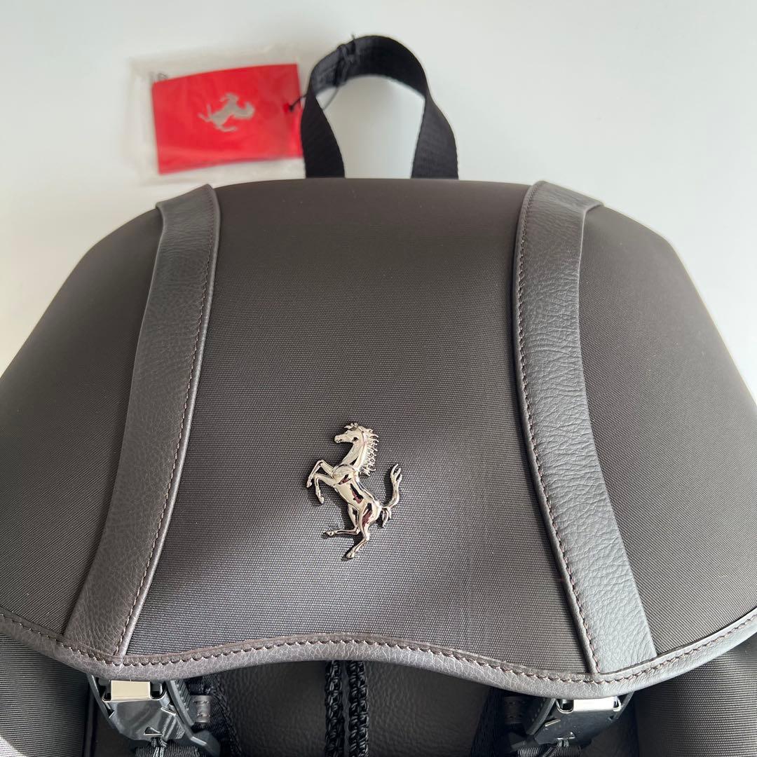 非売品新品　Ferrari　フェラーリ　プロサングエ　リュック　オーナー限定　黒