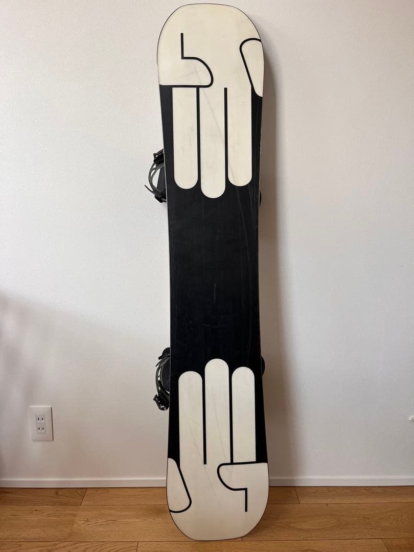 【美品】Bataleon EVIL TWIN 152cm ＋サロモン ホログラム