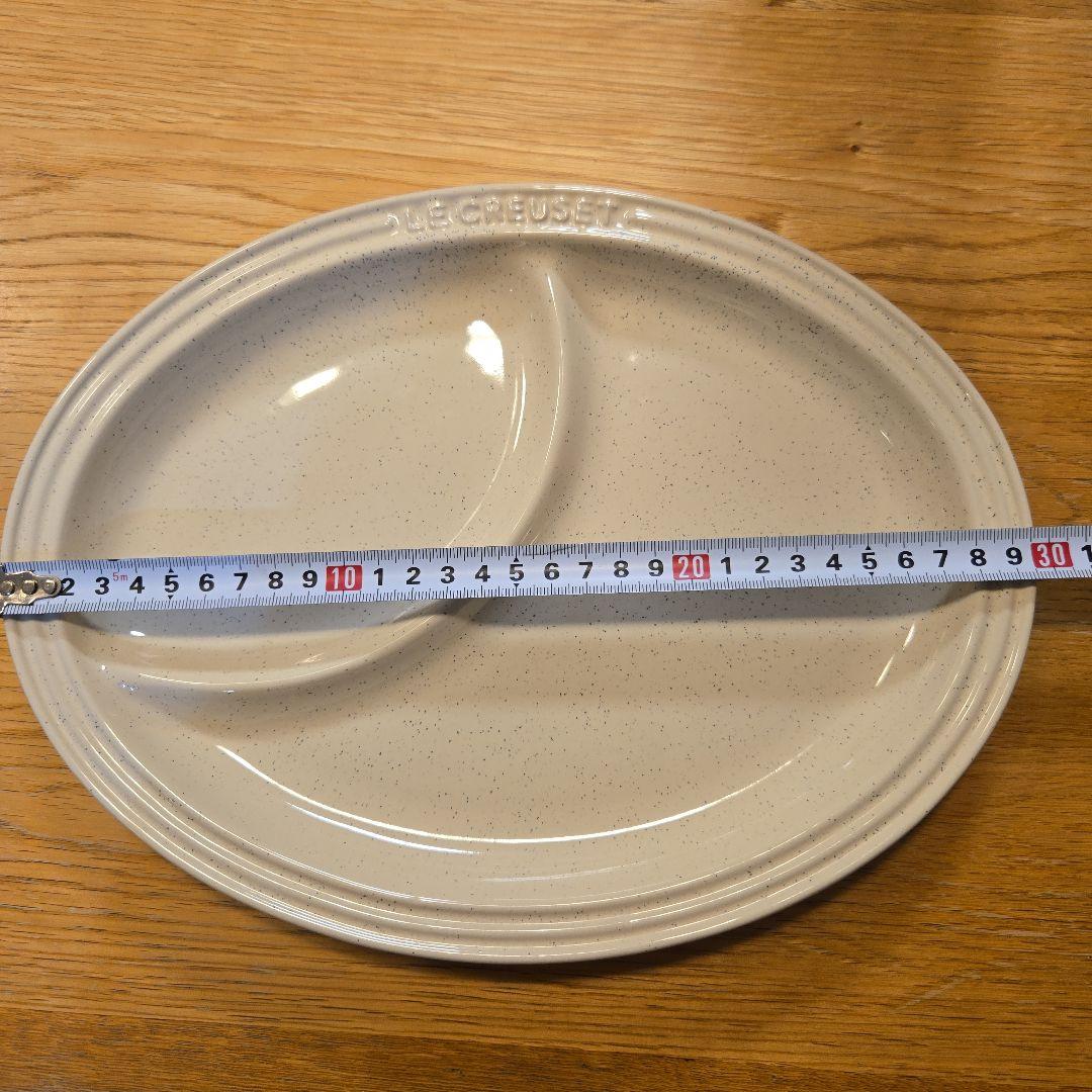 ルクルーゼ　マルチオーバルプレート　シャイニーストーン　4枚セット