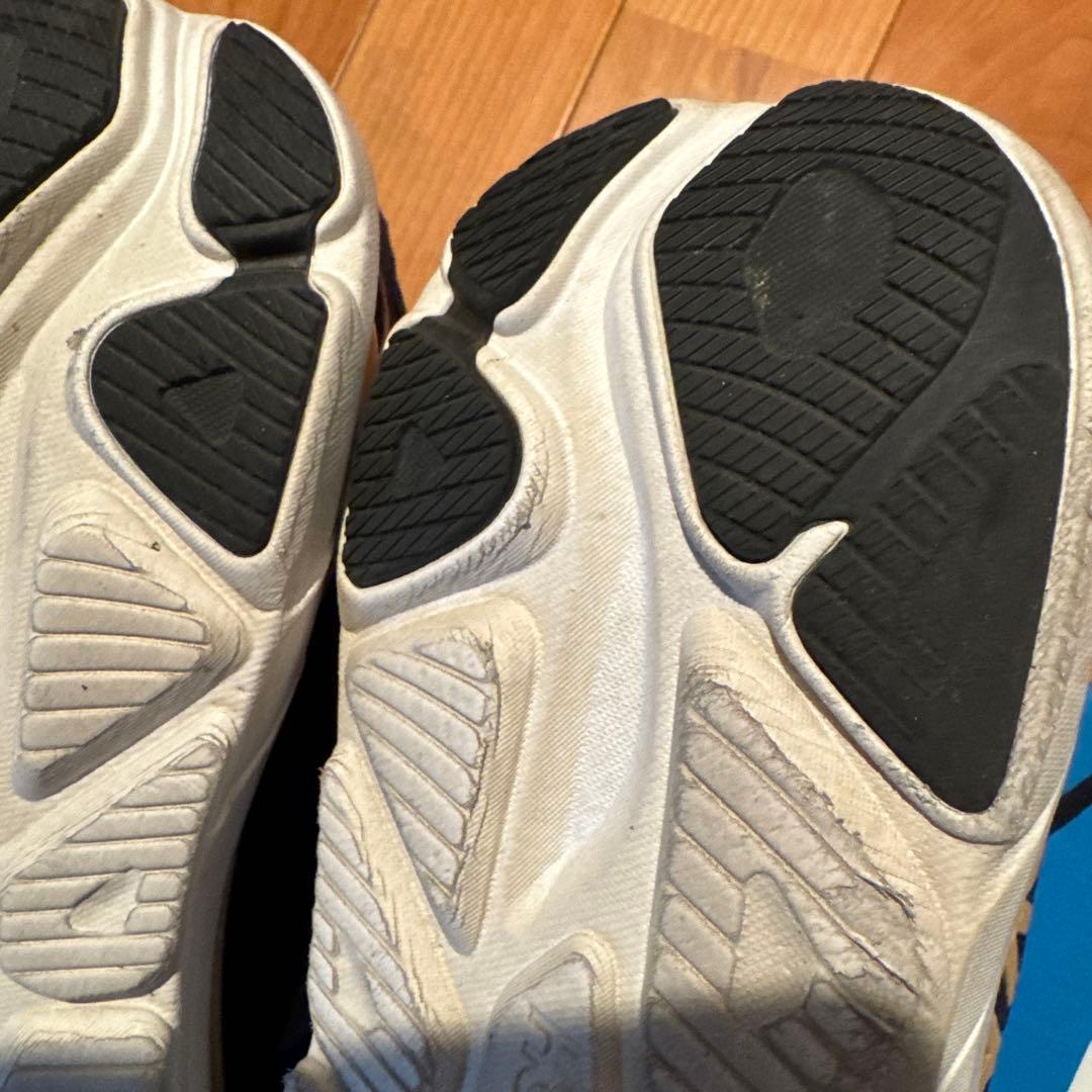 HOKA スニーカー クリプトン10ブラック/ゴールド