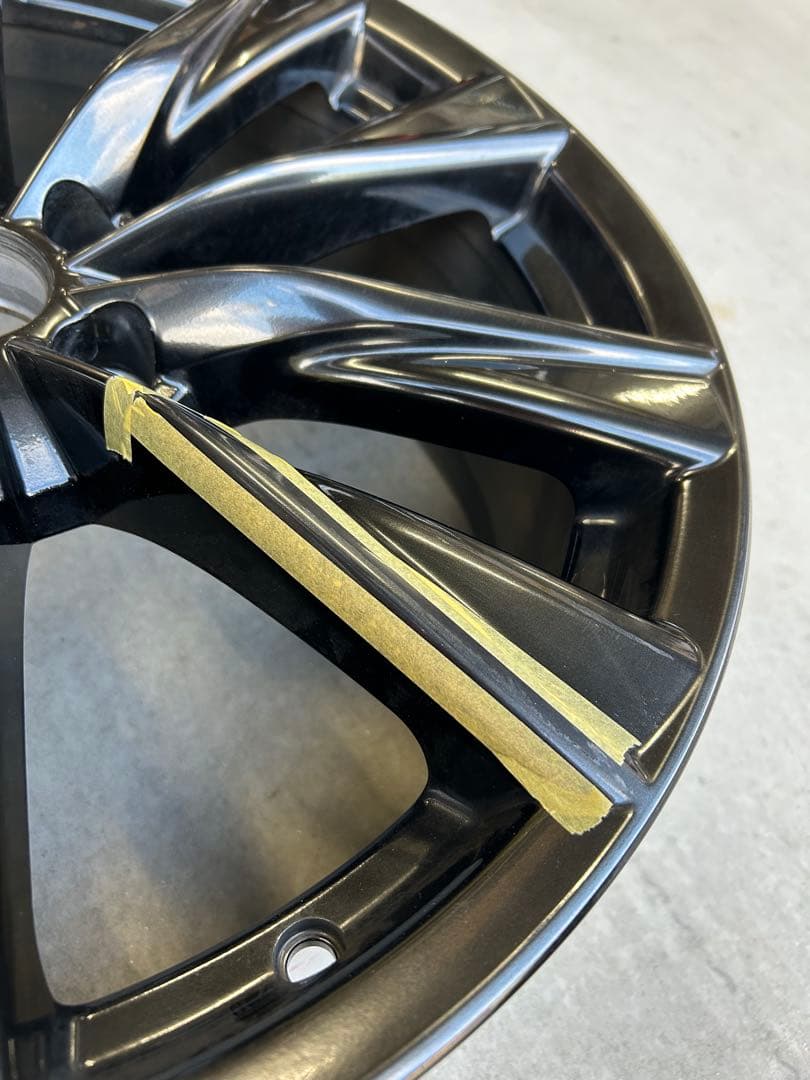 レクサスNX純正20インチ　擦り傷あります。