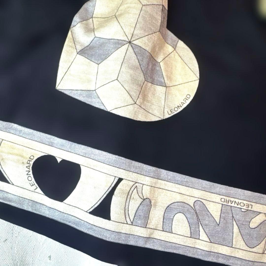 レオナール　シルクウール　トップス カットソー トトリムハート柄　黒地白グレーL