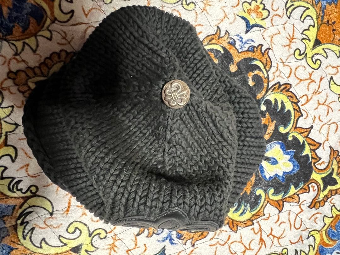 CHROME HEARTS レザーパッチ BSフレアボタン ニットキャップ