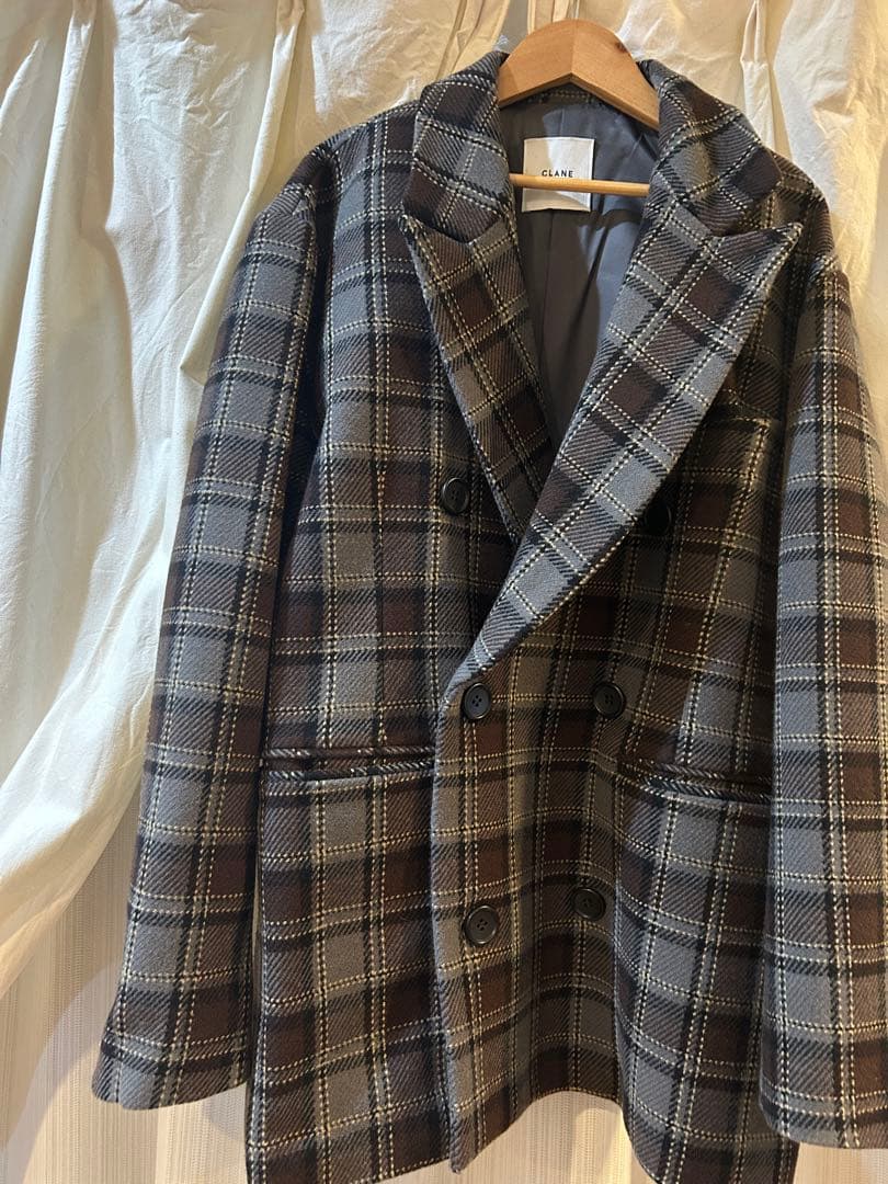 ジャケット・アウター clane OVER SHOULDER PEAKED LAPEL COAT