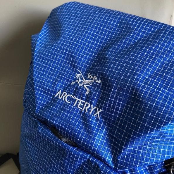 ARC'TERYX Konseal 15 バックパック　ブルー　未使用