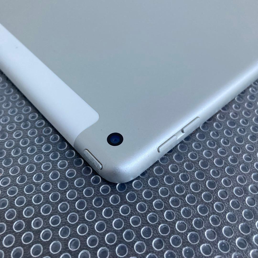 799【早い者勝ち】iPad7 第7世代 32GB SIMフリー☆