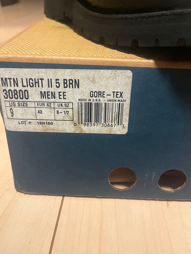 定価7万　稀少サイズ　USA製danner マウンテンライトⅡ 使用感少なめ