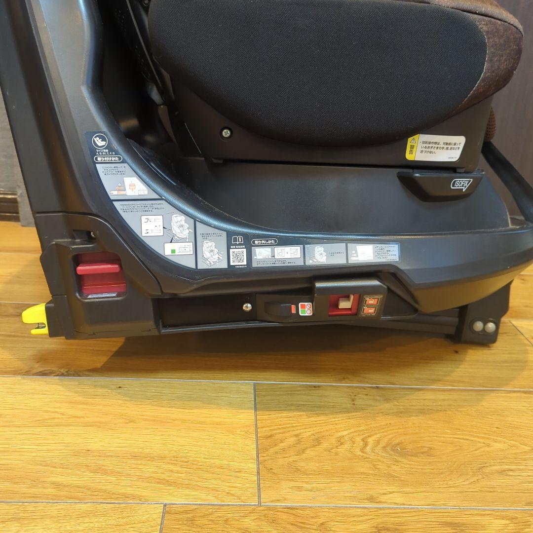 値下げ　Aprica アップリカ フラディアグロウ ISOFIX　ブラウン
