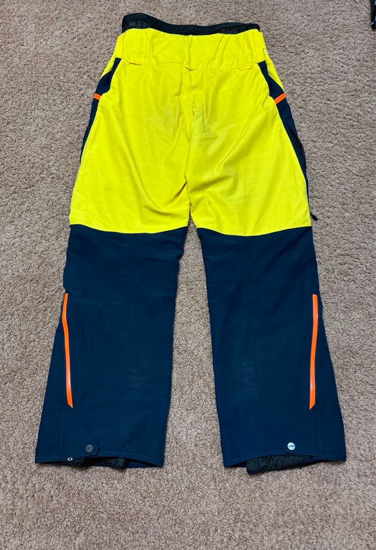 Phenix（フェニックス ）スキーウェア