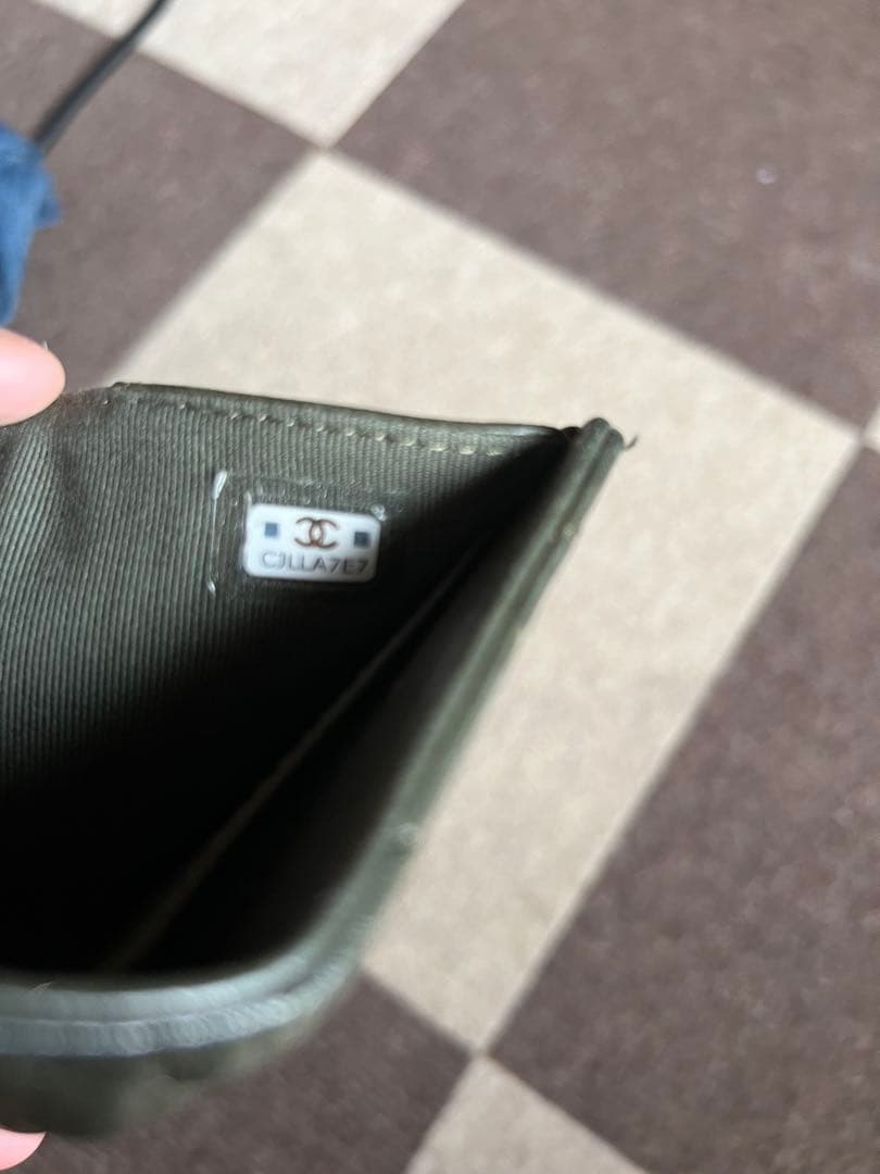 CHANEL マトラッセ　財布　ミニ　カーキ　グリーン