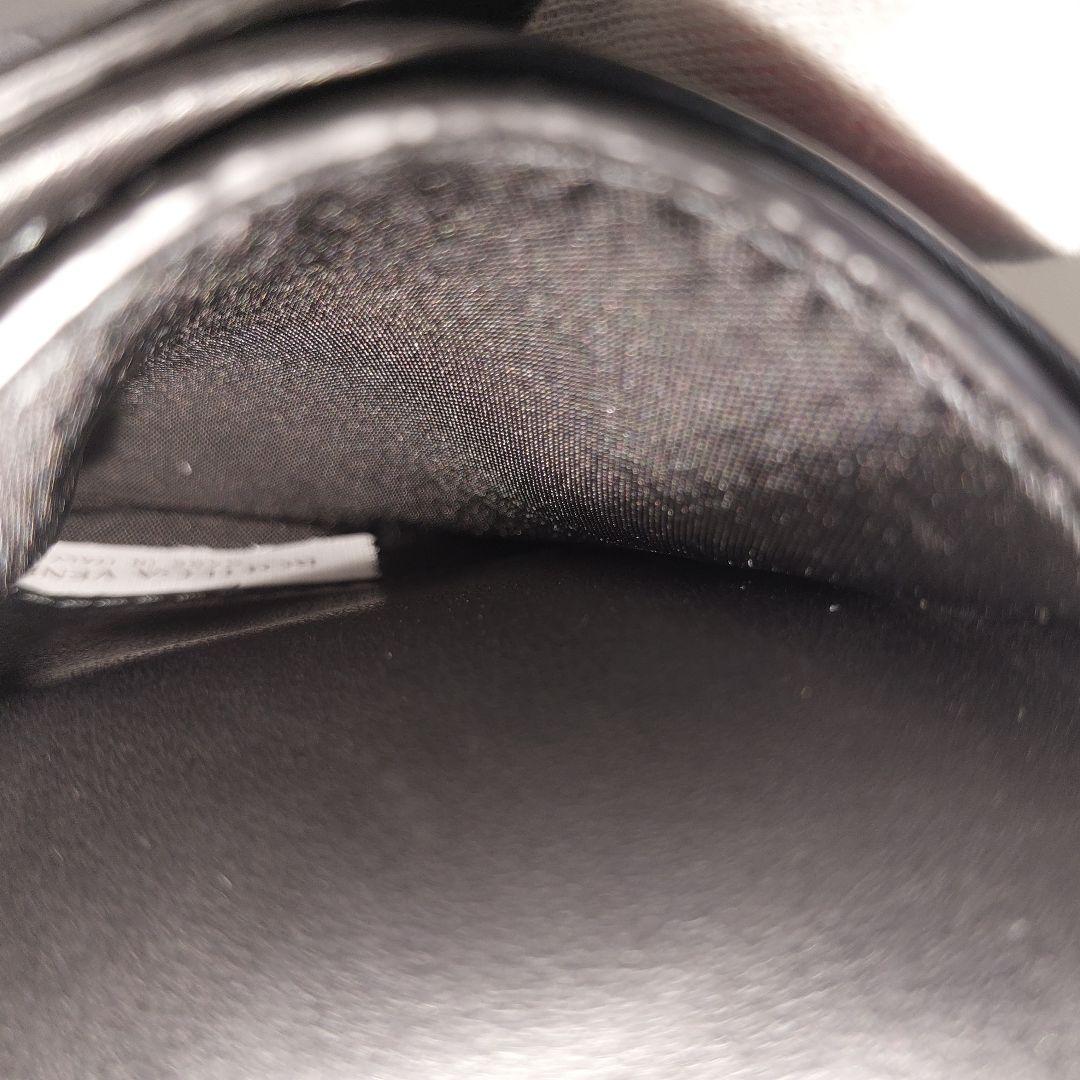 ボッテガヴェネタ イントレチャート 二つ折り財布 カーフ ブラック 749412