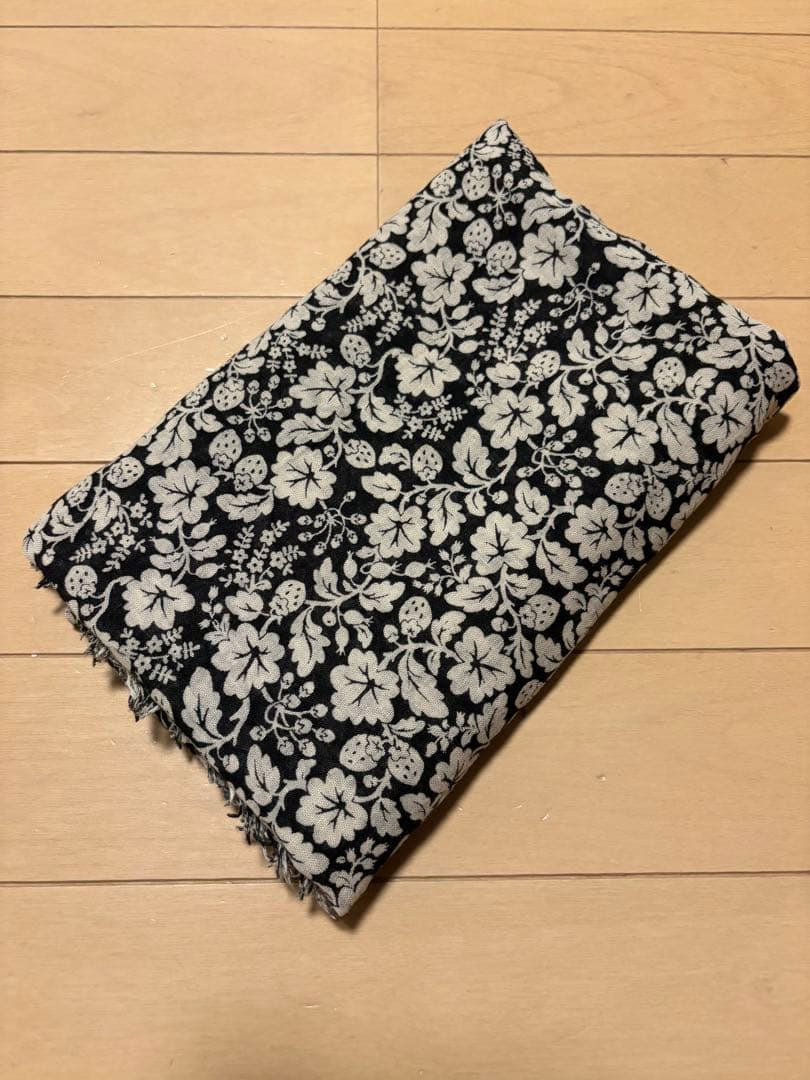 オールドマンズテーラー　ワイルドベリーガーゼストール