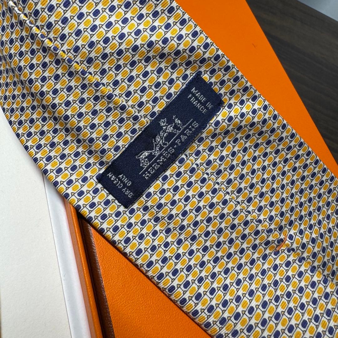 未使用 希少 HERMES エルメス 3Dメガネ柄 ネクタイ イエロー シルク