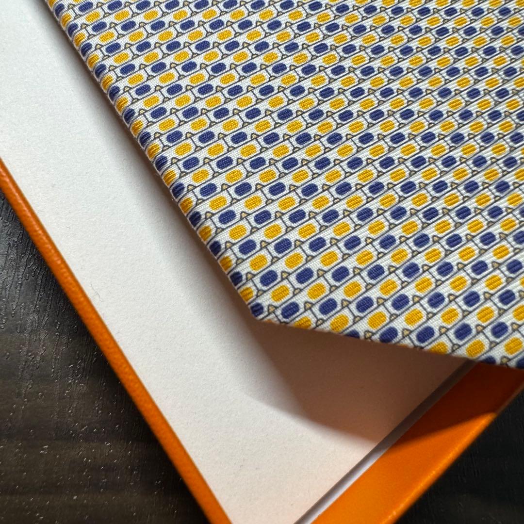 未使用 希少 HERMES エルメス 3Dメガネ柄 ネクタイ イエロー シルク