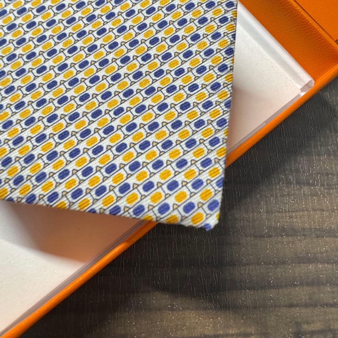 未使用 希少 HERMES エルメス 3Dメガネ柄 ネクタイ イエロー シルク