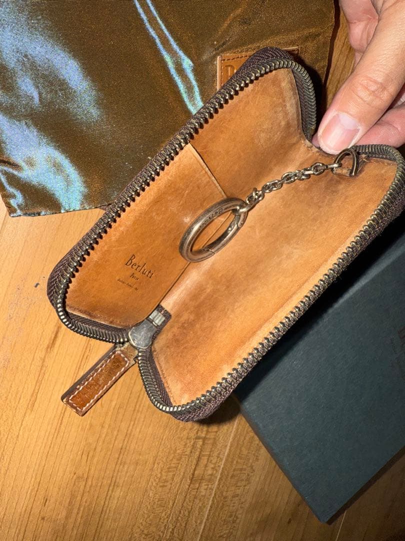 Beltanti ブラウンレザーキーケース
