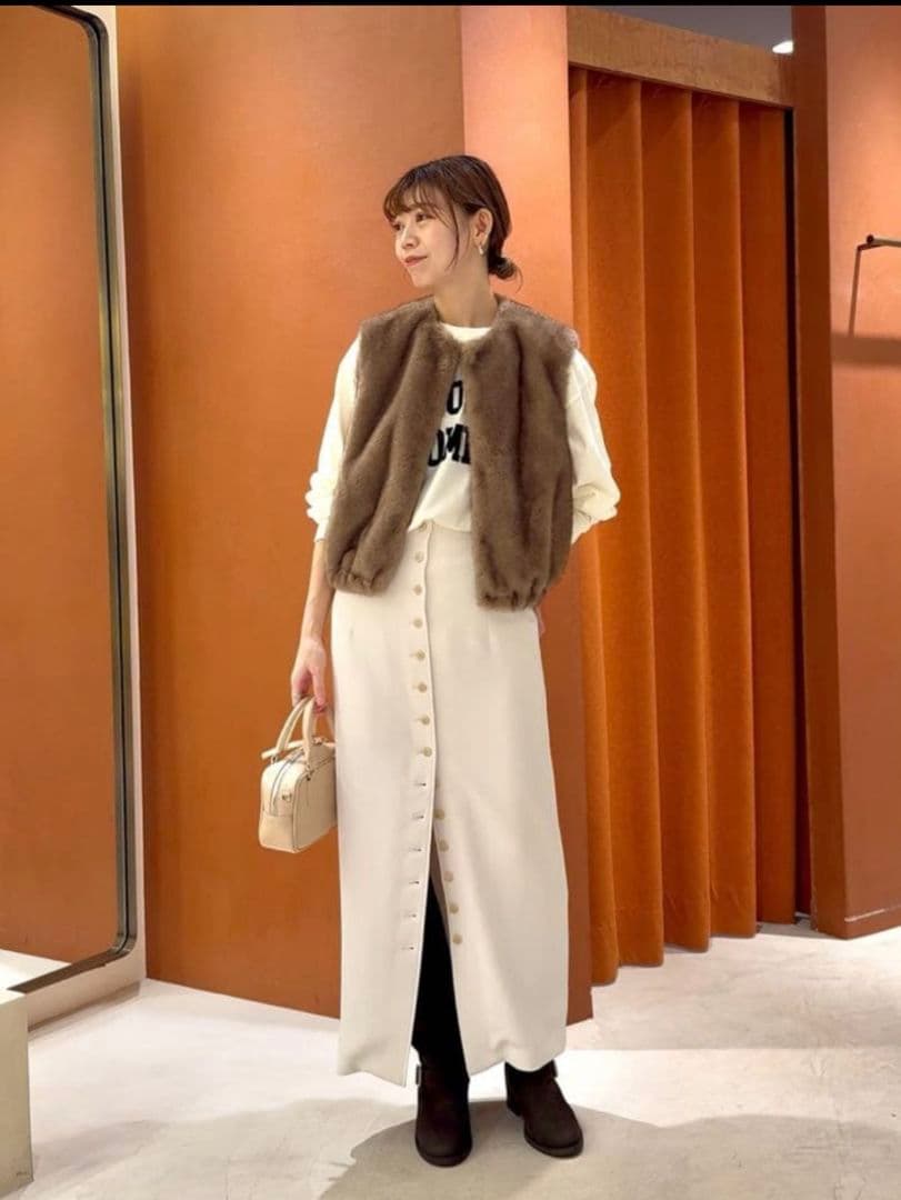 週末限定セール！【美品】Drawing Numbers ミンクエコファーベスト