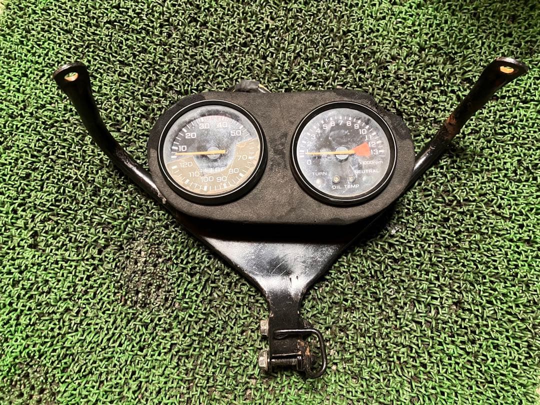 NS-1 スピードメーター　タコメーター　メーターステー　アッパーカウルステー