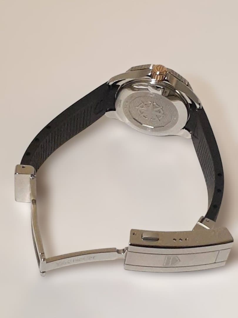 ダイヤ付　タグホイヤー アクアレーサー プロフェッショナル200 デイト　腕時計