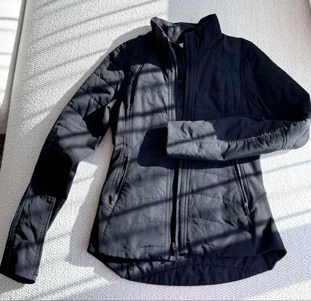 Lululemon レディースランニングジャケットS size ブラック