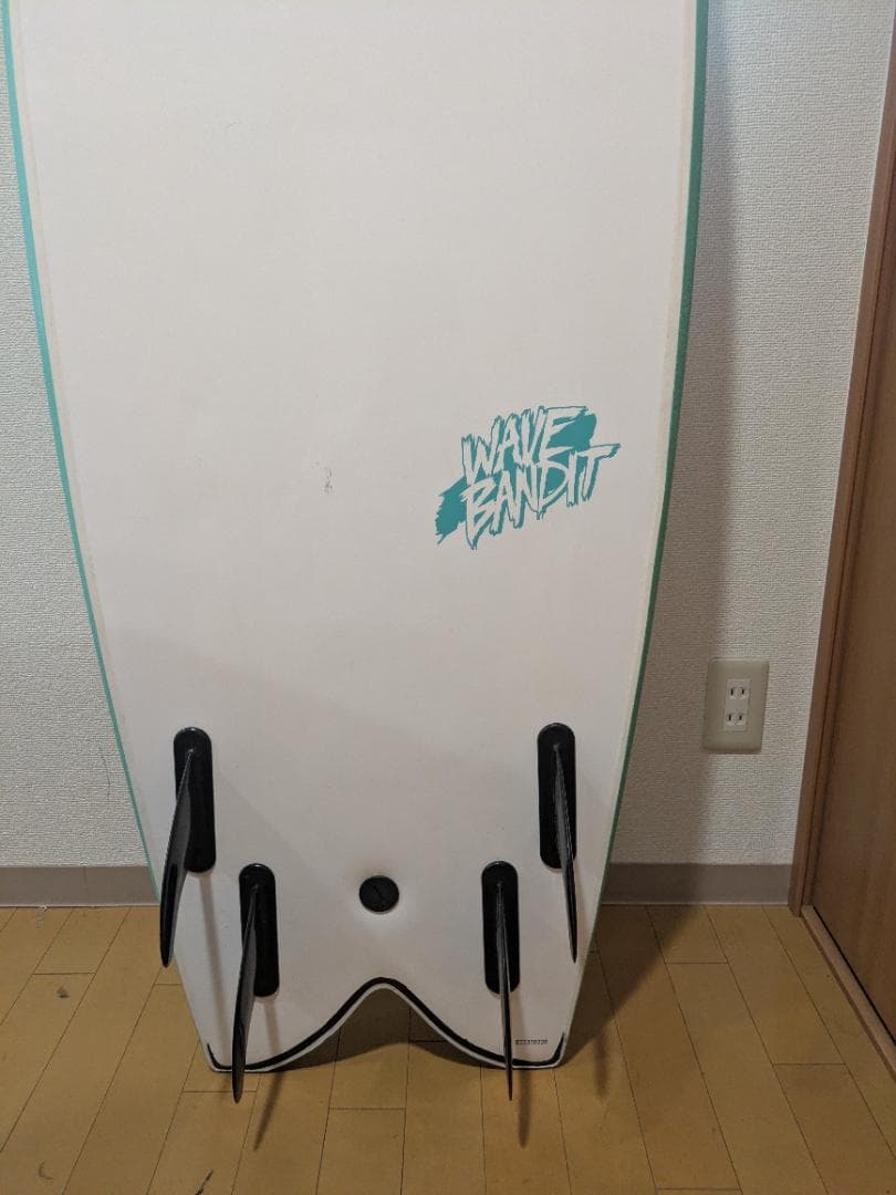 WAVE BANDIT　 5'8\" Quad　送料込＆ほぼ新品