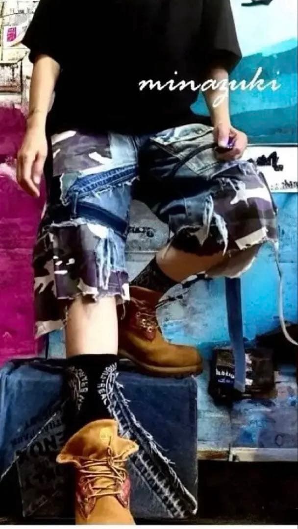 タイムセール！古着デニム☆解体×再構築☆ ハーフショートパンツ☆ミリタリ☆ 迷彩