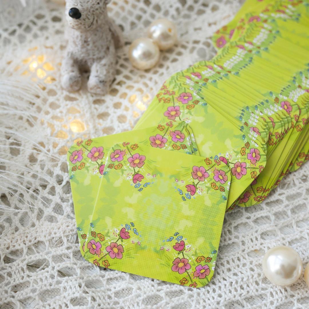 【正規品タロットカード】正方形・スクエア型✨キュートなアヒルたちのデッキ