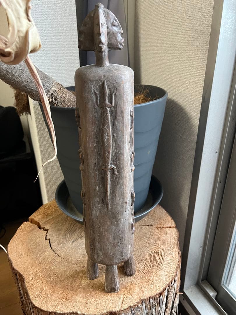 ドゴン族　薬箱　アフリカンアート 木製彫刻