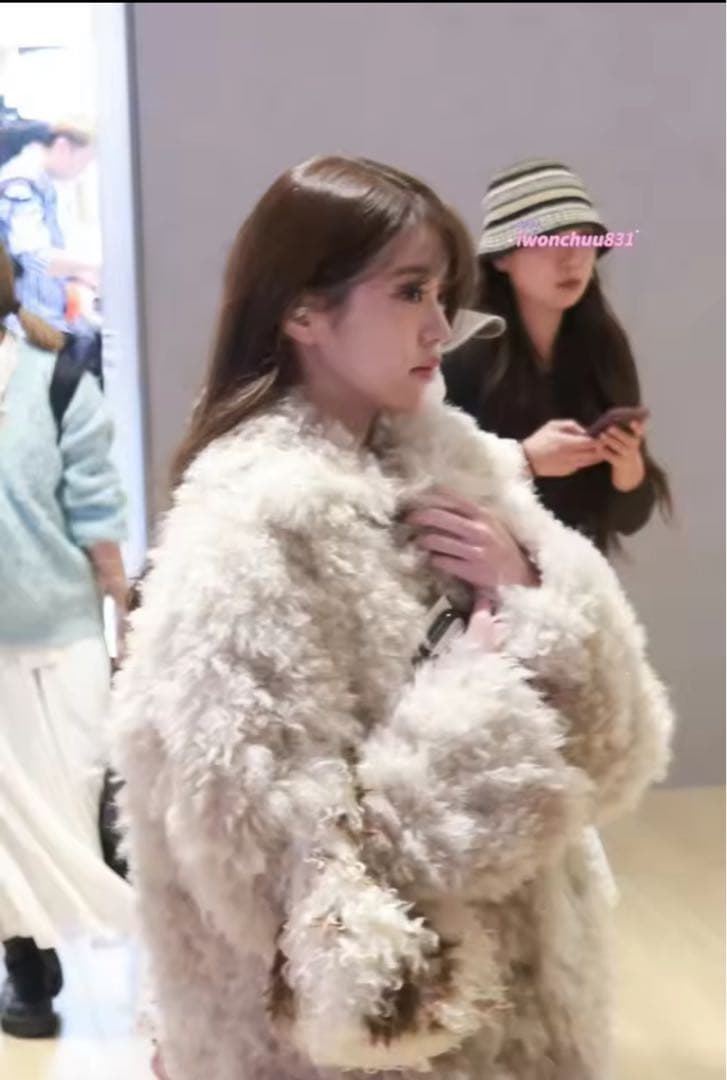 CERRIC Mixed Fur Jacket ベージュ