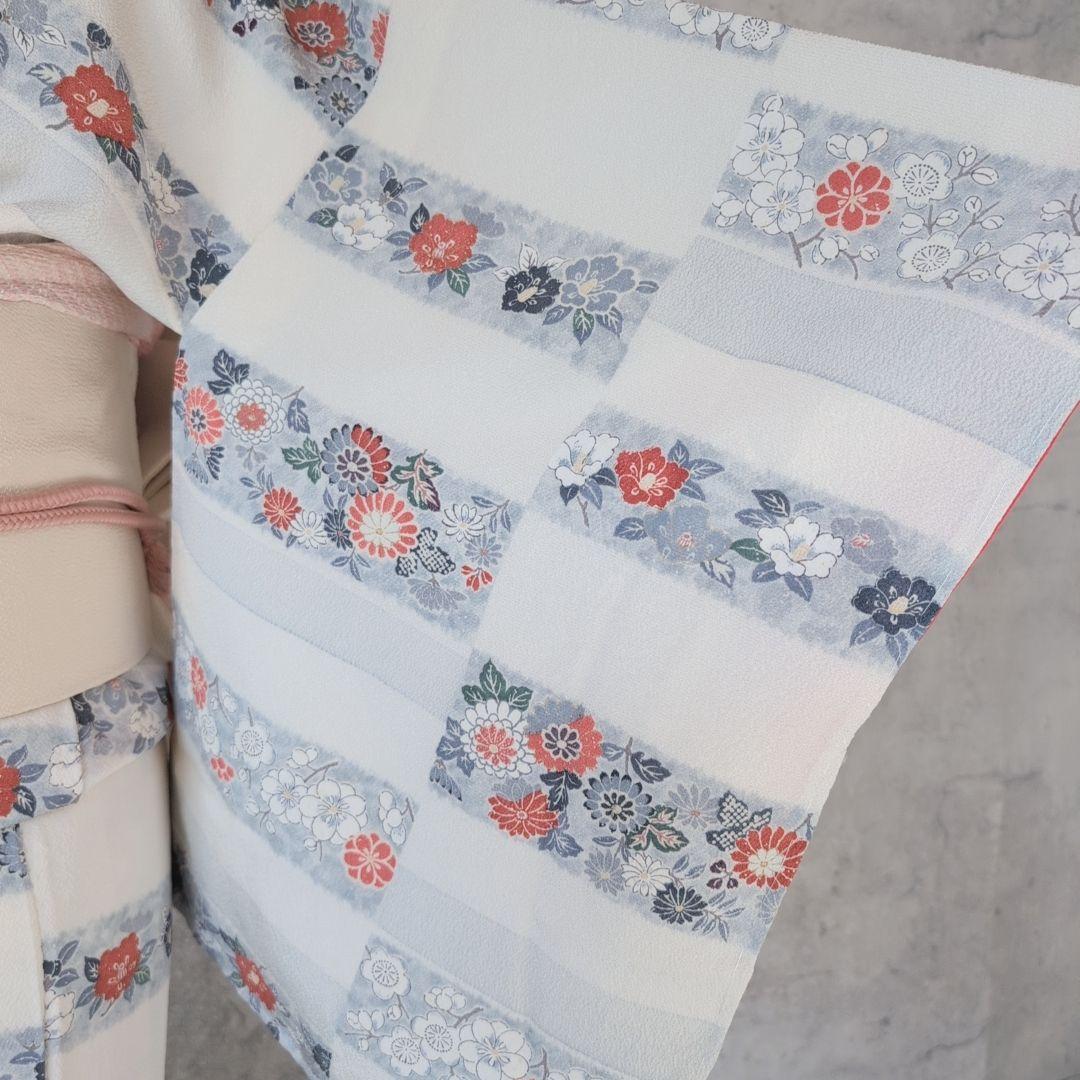 小紋　フルセット　着物　正絹　花　白地　可愛い　帯辻ヶ花　E2