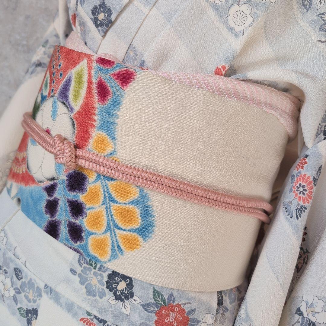 小紋　フルセット　着物　正絹　花　白地　可愛い　帯辻ヶ花　E2