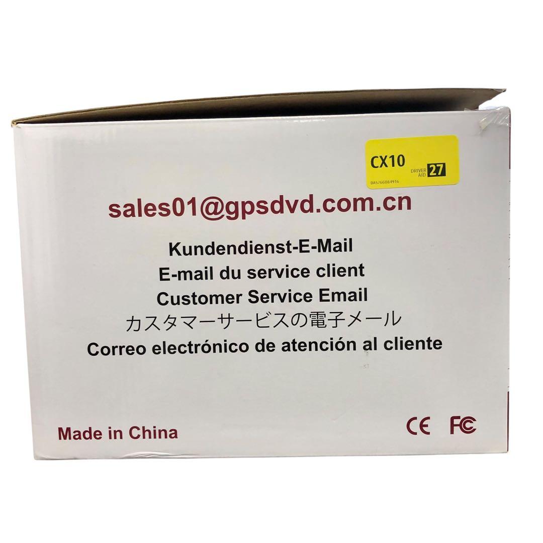 【開封済み・未使用】カーステレオ　インダッシュ　カーオーディオ　マイク、カメラ付