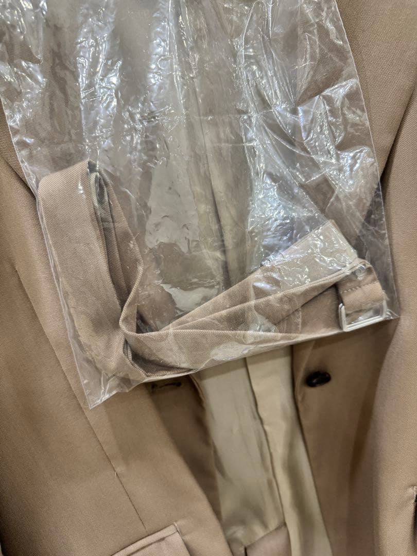 【未使用】anuans フレアスリーブスリットジャケット　ベージュ