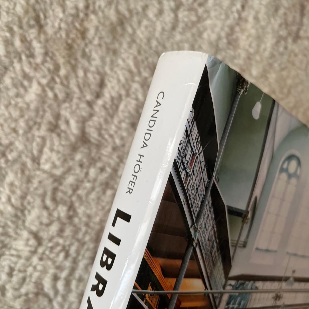 Candida Hofer 図書館の写真集