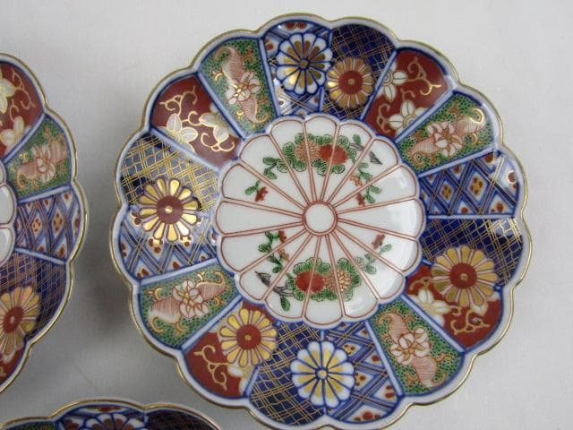 大聖寺伊万里 輪花 金彩菊花図 小皿 3枚 16ｃｍ 竒玉宝鼎之珍 0725 ④