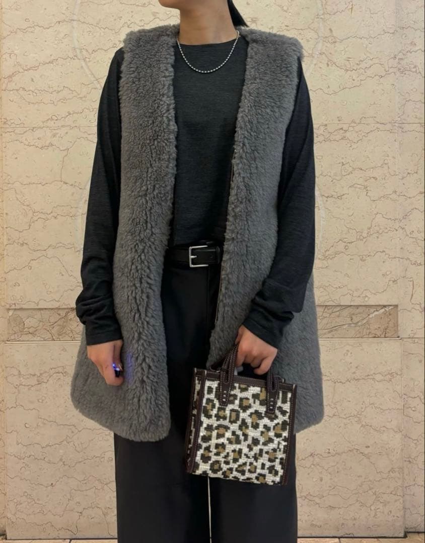 ユナイテッドアローズ別注 THE RERACS ボア ライナー グレー