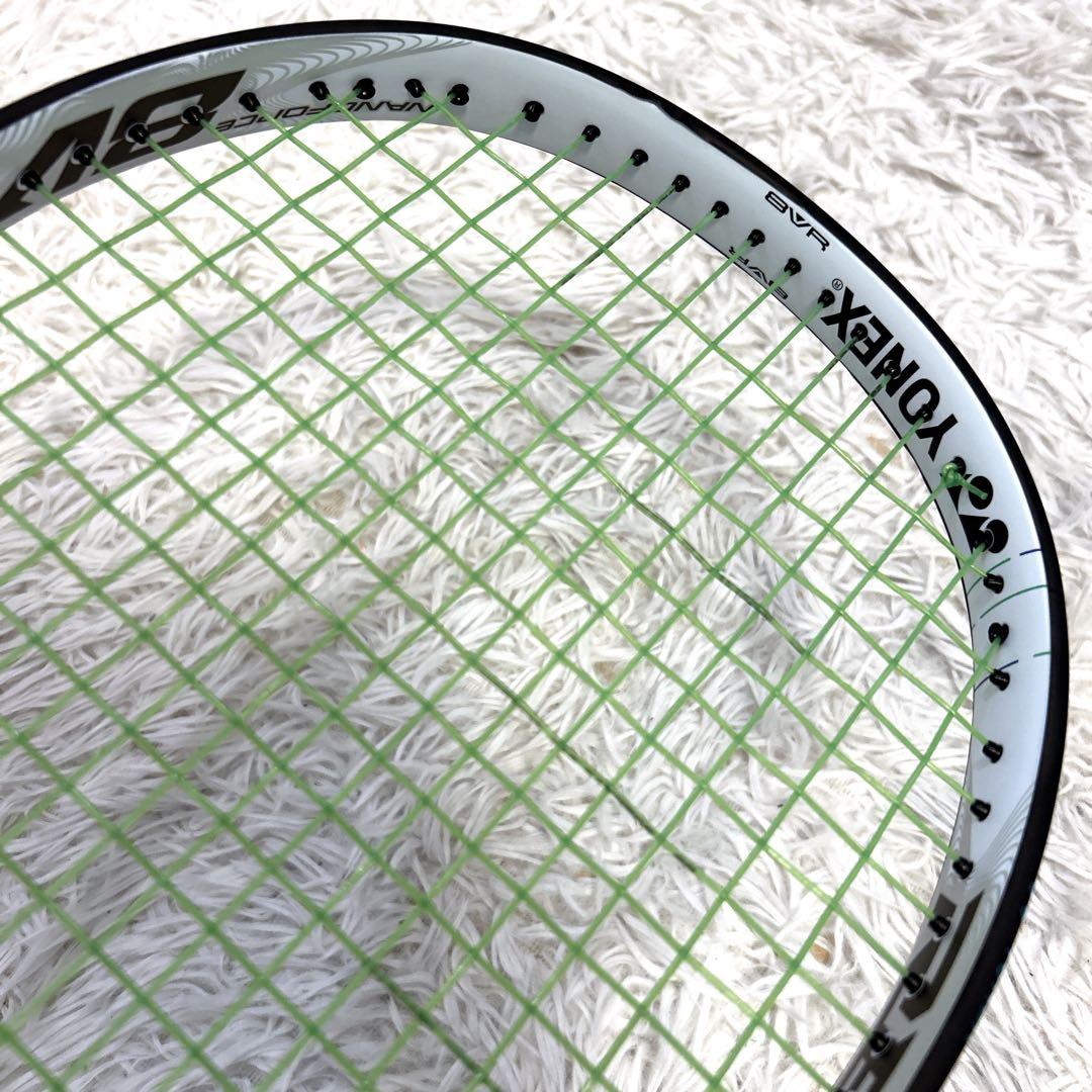 【極美品】YONEX ナノフォース8V ホワイト 軟式 ラケット
