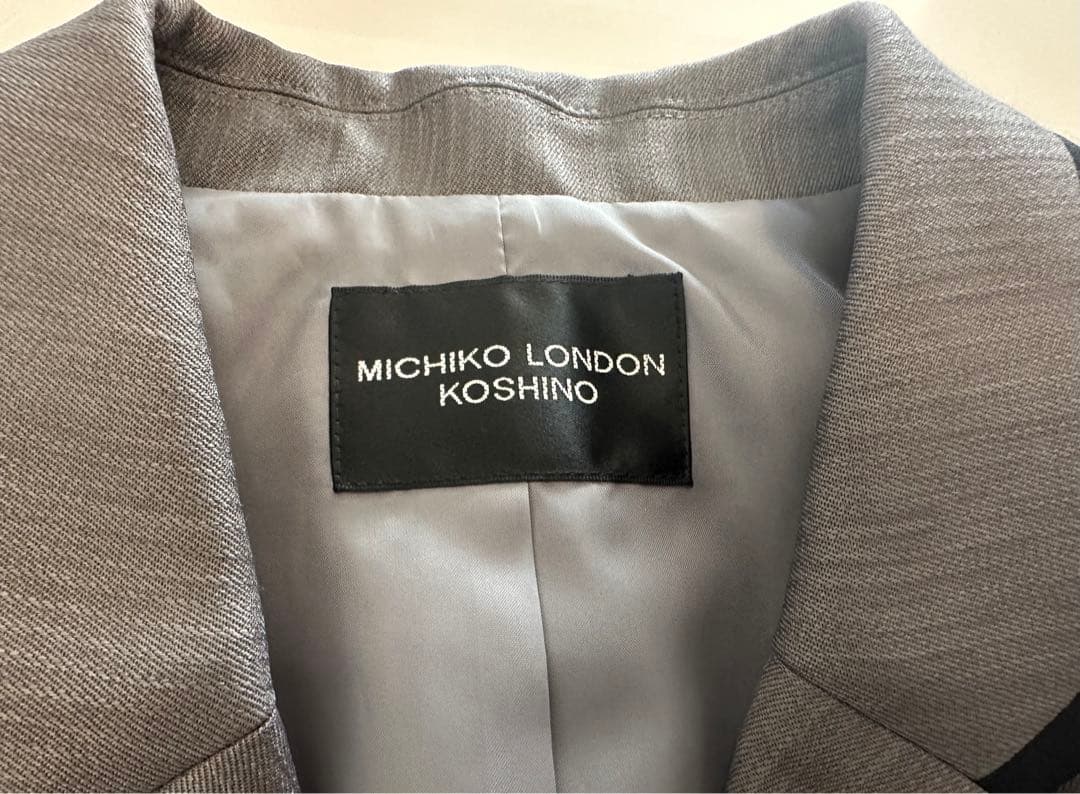 【美品】MICHIKO LONDON フォーマルスーツ150cm