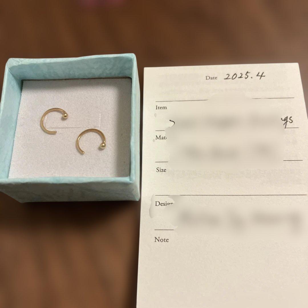 アクセサリー source objets Small Hugger Earrings