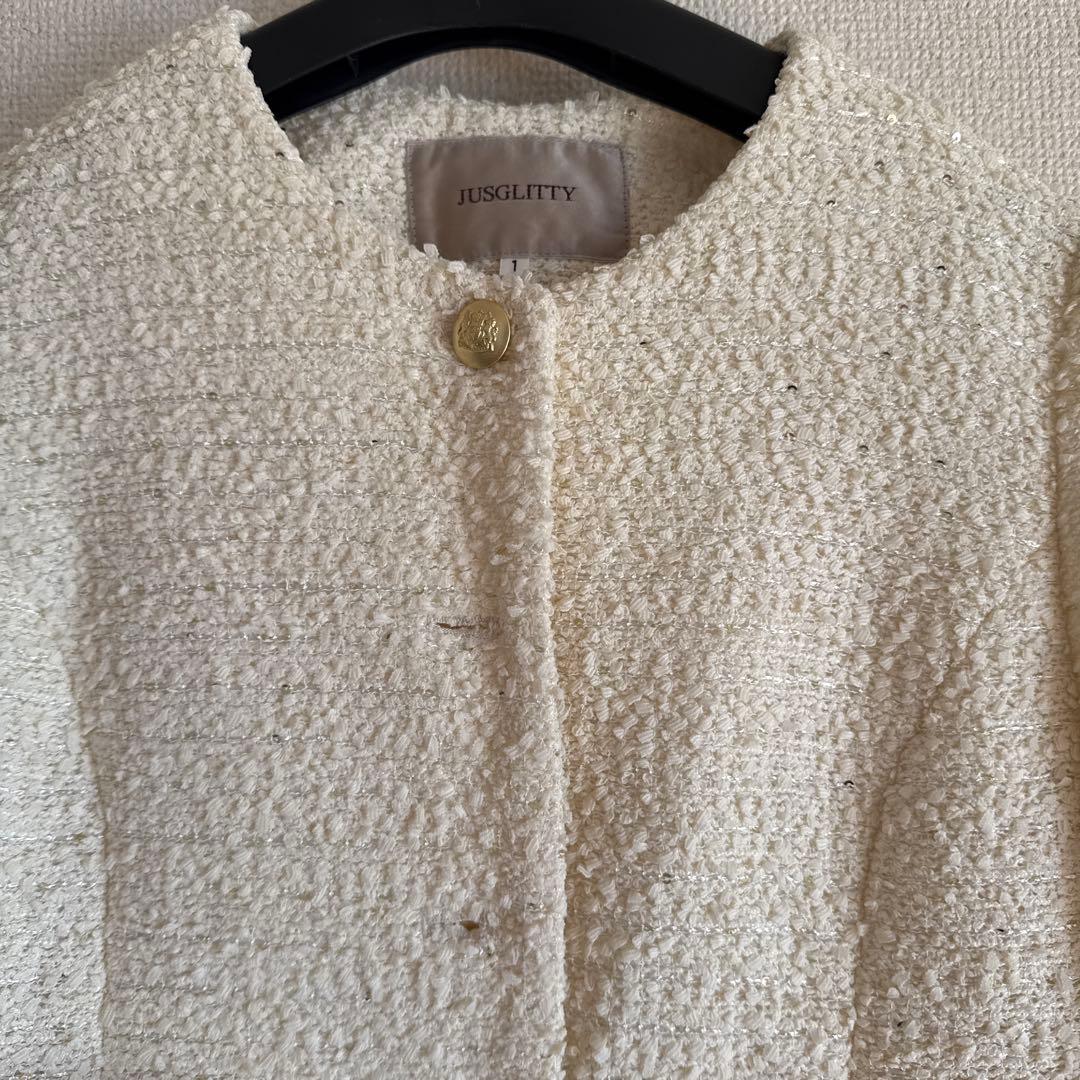 【新品】　ジャスグリッティー　キラキラツイードジャケット　オフ白