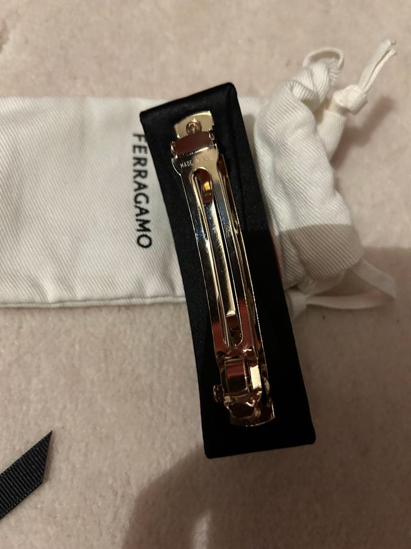 Ferragamo ヴァラ リボン バレッタ ブラック