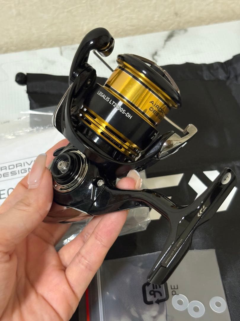 Daiwaリール　LEGALIS LT2500S-DH