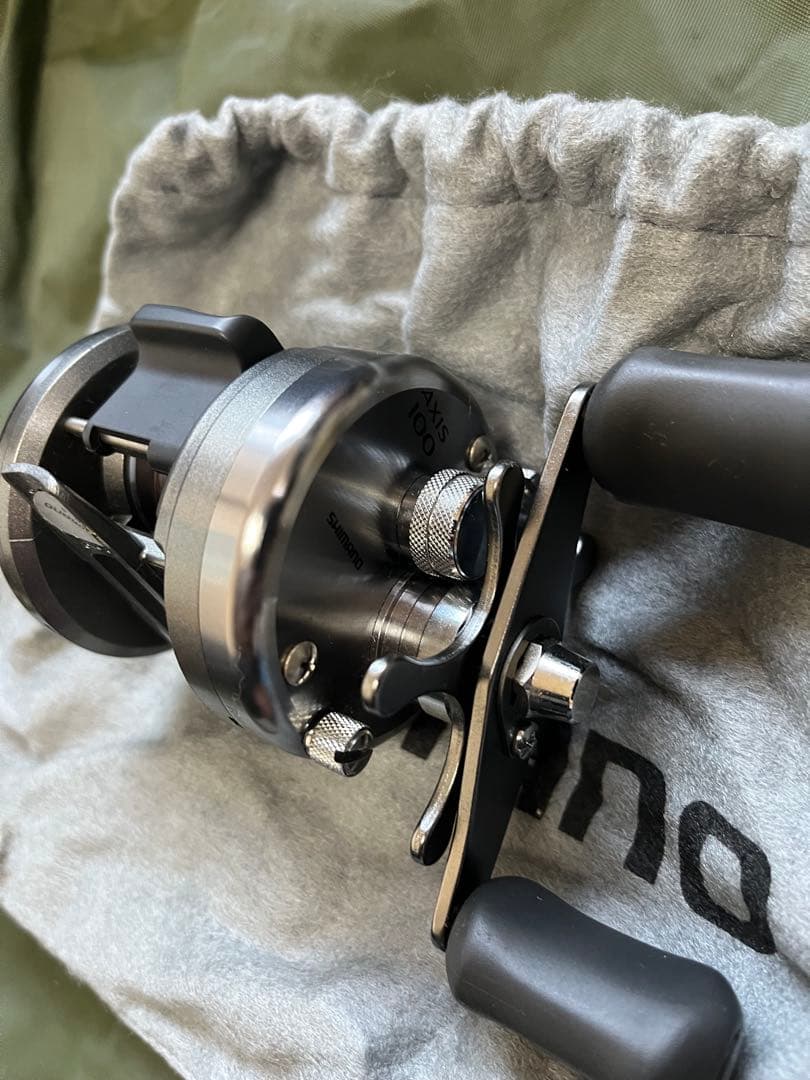 リール SHIMANO AXIS100 RH450