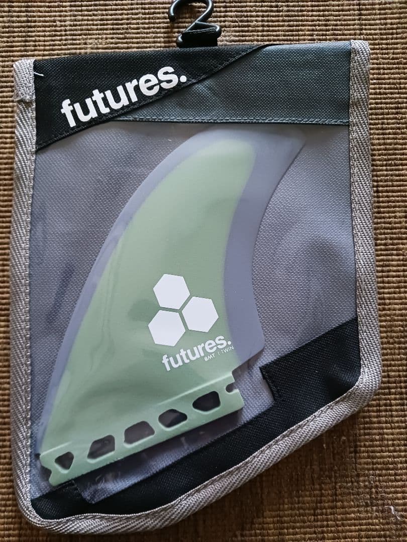 新品　ブリットメリック　ツインフィン　フューチャー アルメリック