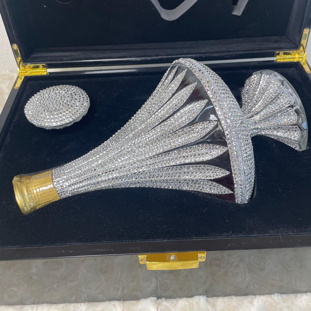 K9 CROWN VINE クラウンバイン　新品未開封　クリスタルデキャンタ