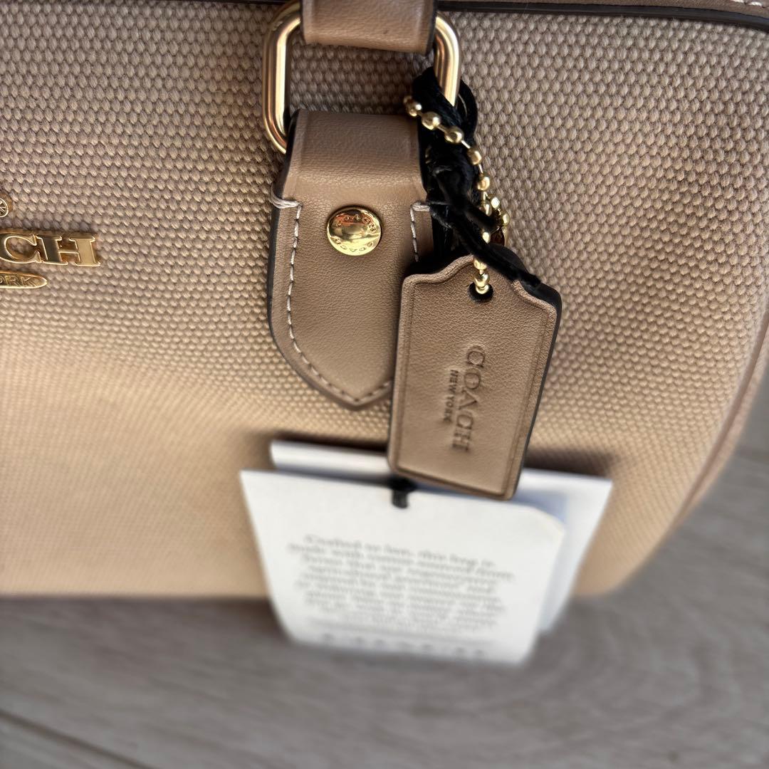 新品未使用 COACH ベージュ ショルダーバッグ 中型