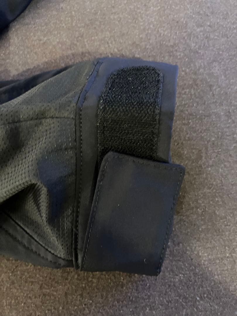 ANEW GOLF ブラックジャケット袖取り外し可能