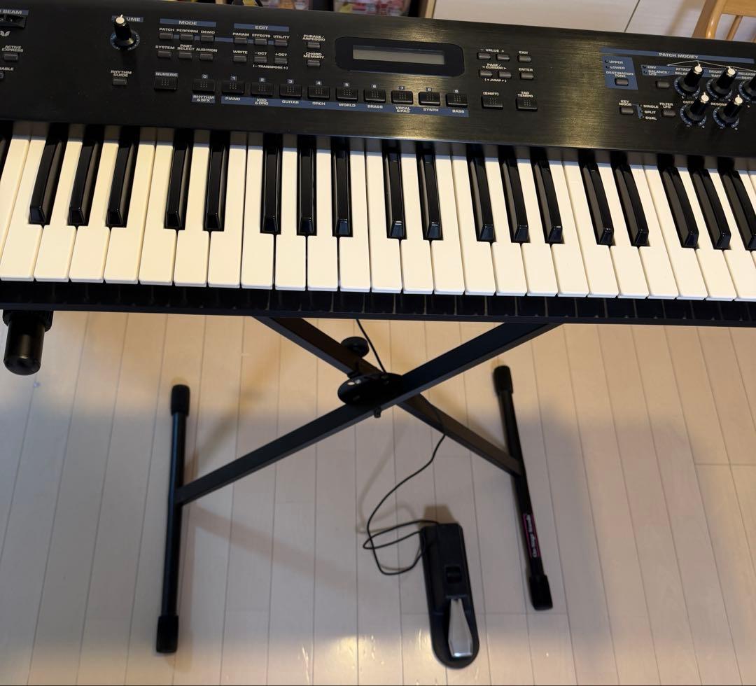 Roland JUNO-D ベーシック シンセサイザー 61鍵 ソフトケース付き